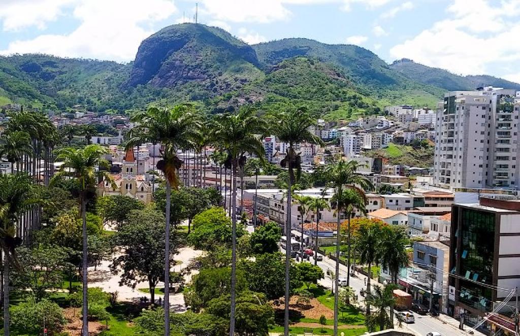 PTDBHPanoramica_de_Caratinga__Territorio_Vale_do_Aco_-_Foto_Helio_Junior.jpg